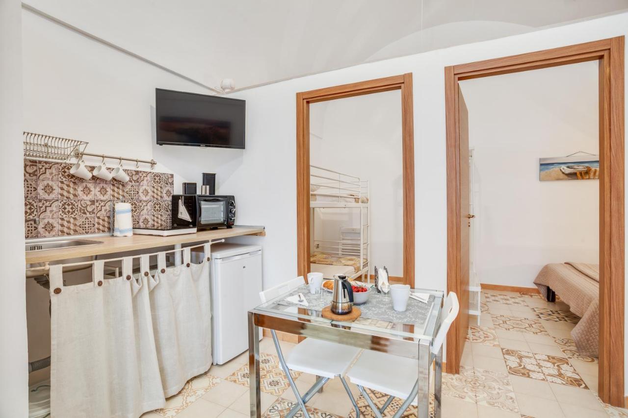 Tiny House 21 Bright Aparment Daire Polignano a Mare Dış mekan fotoğraf