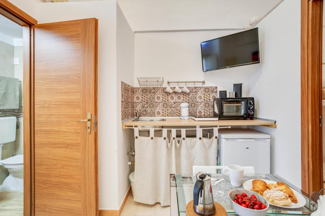 Tiny House 21 Bright Aparment Daire Polignano a Mare Dış mekan fotoğraf