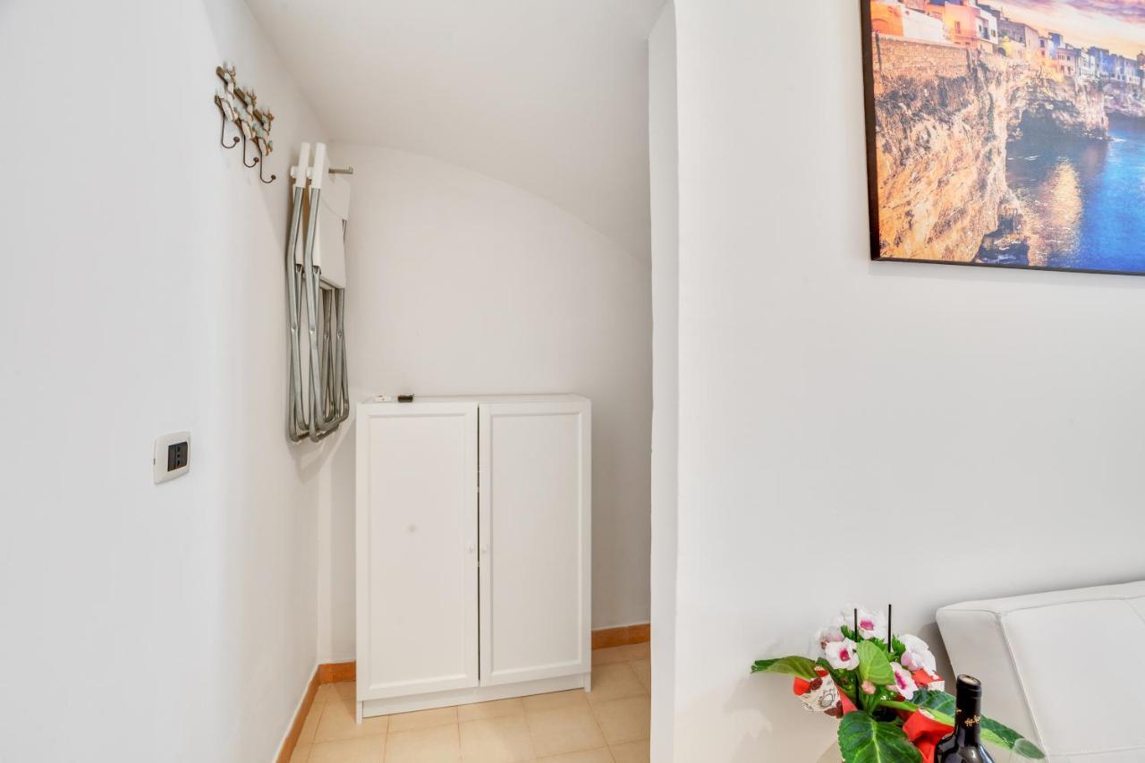 Tiny House 21 Bright Aparment Daire Polignano a Mare Dış mekan fotoğraf