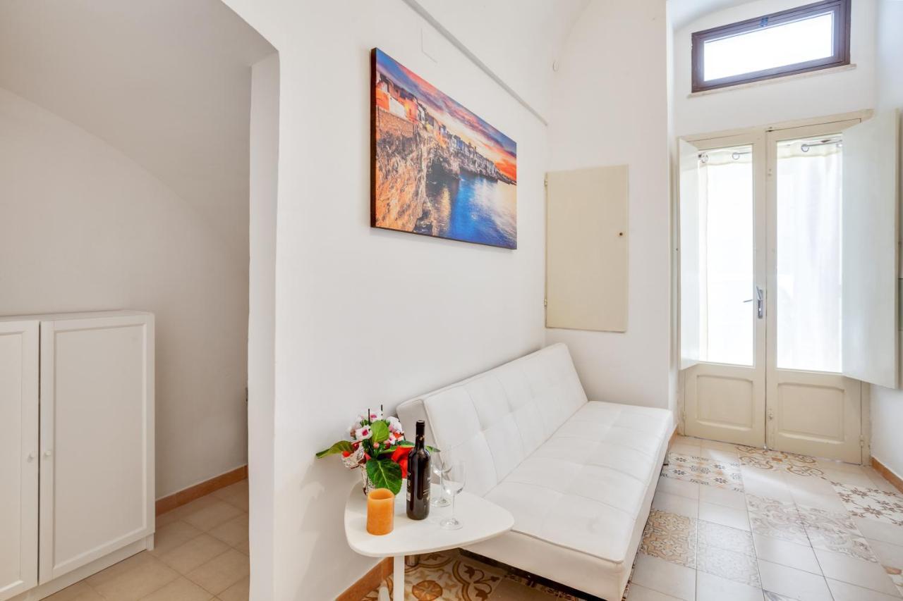 Tiny House 21 Bright Aparment Daire Polignano a Mare Dış mekan fotoğraf